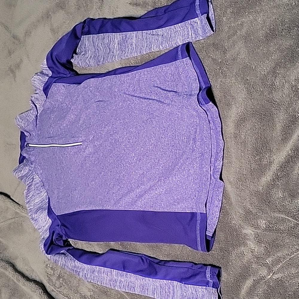 Danskin Now Pullover
